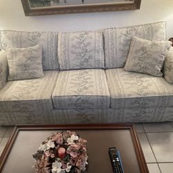 8’ Sleeper Sofa