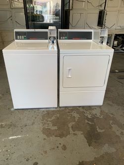 Washer and dryer gas commercial speed queen good condition 90 days warranty Lavadora y secadora gas Comercial speed queen buenas condiciones 90 dias d