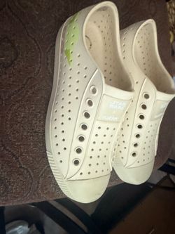 Women’s Disney shoes
