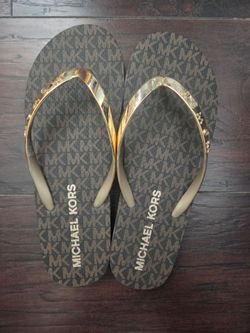 New size  10 michael Kors shoes
