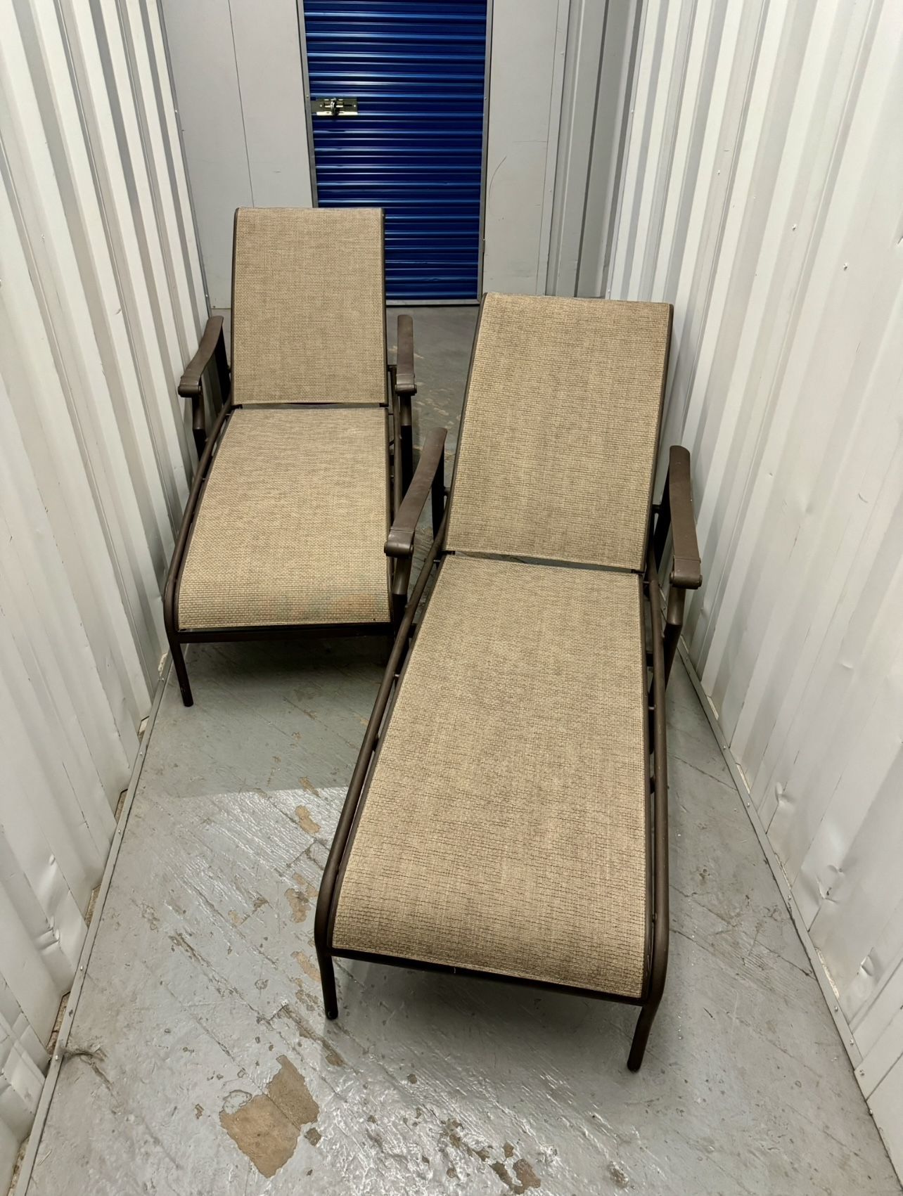 Tropitone Lounge Chaise Chairs 
