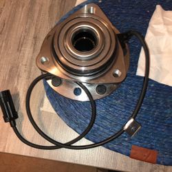 2002  hub bearing 