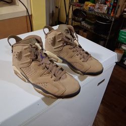 Women's Jordan's 6 Retro Gore Tex Brown Kelp Size 11& Half Brand New 