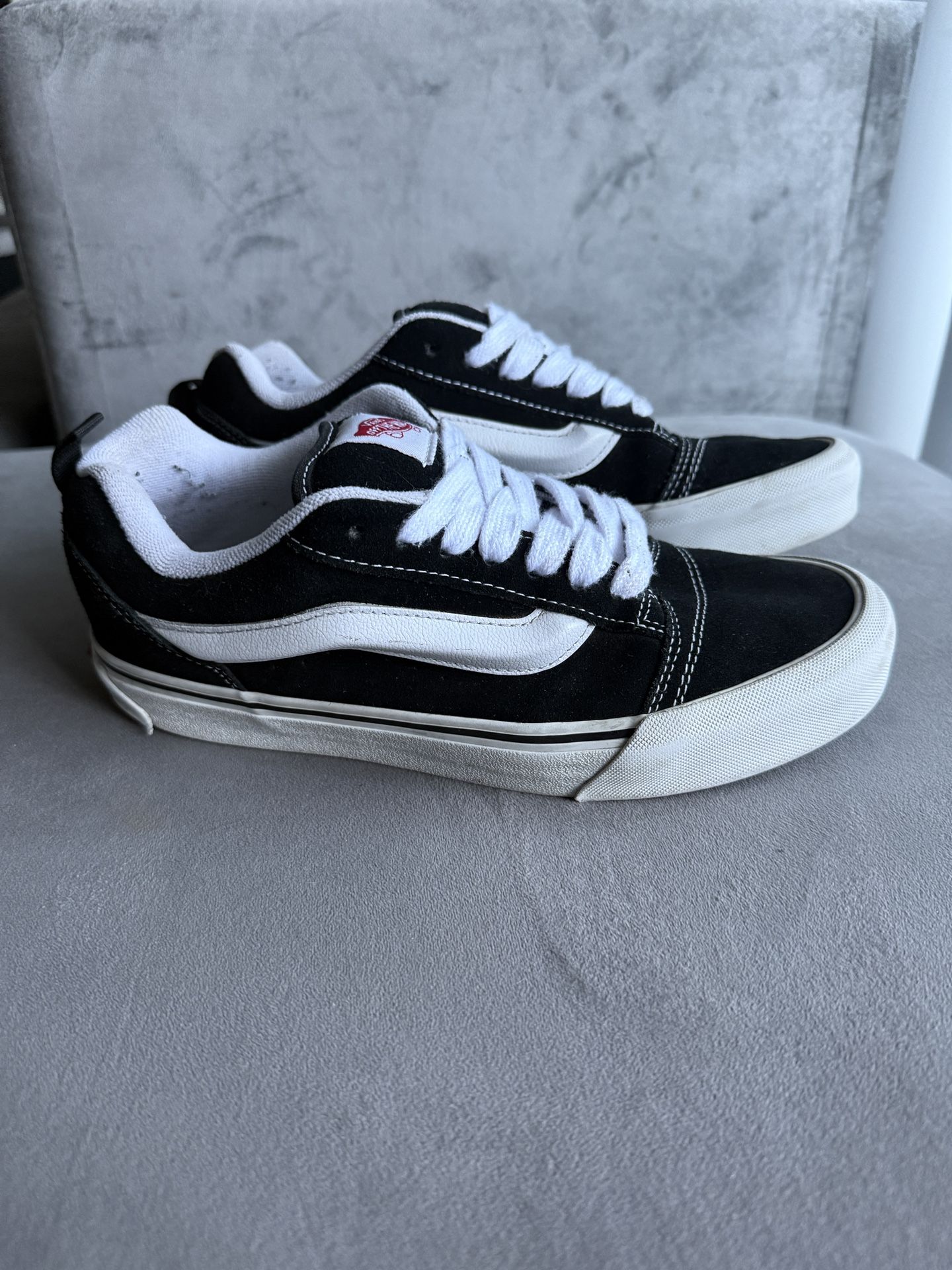 Vans Knu Skool- Men’s size 7