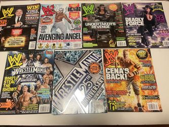 WWE Magazine Lot Like New With Posters