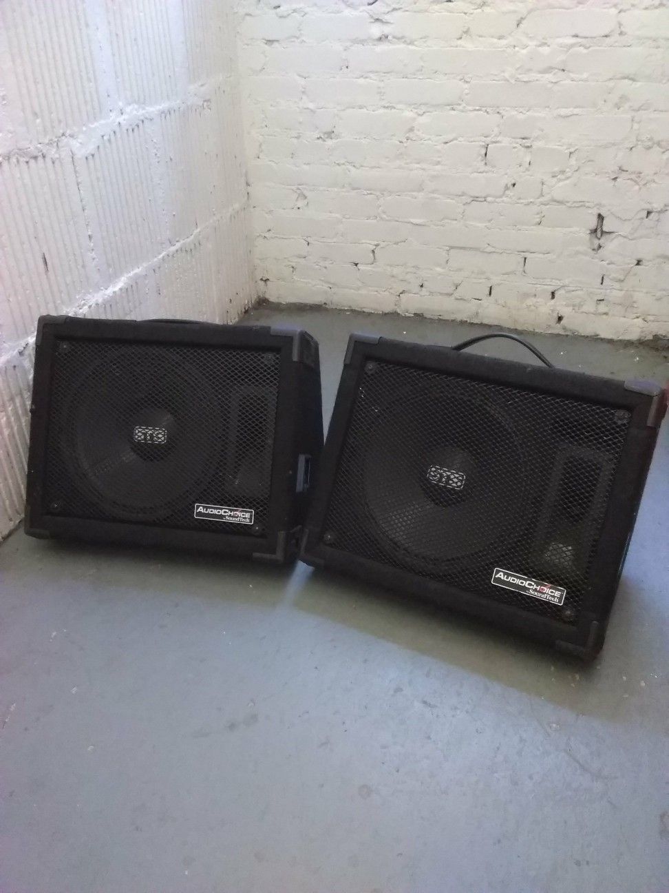AUDIO CHOICE BY SOUND TECH PA SPEAKERS