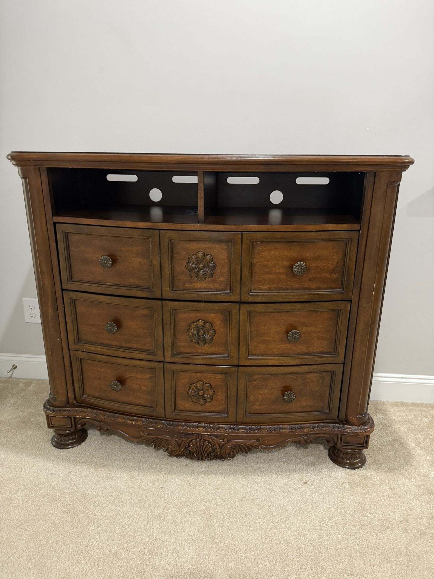Media Chest
