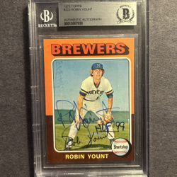 Vintage 1975 Topps #223 Robin Yount Rookie Card signed. Negotiable 