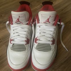 Fire red jordan 4s