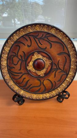 Round Plate Decor w/Holder