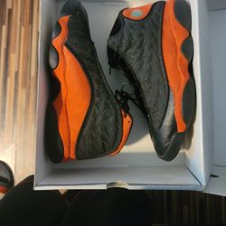 Jordan 13 Bred 100% AUTHENTIC Sz10.5 $150