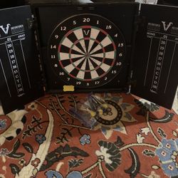 VIPER Dartboard & Cabinet