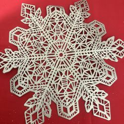 Silver Snowflake Runners and Placemat