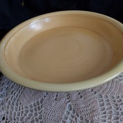1930's Homer Laughlin Sunny Yellow Plate