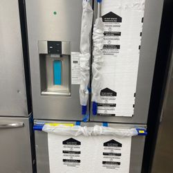 Frigidaire Professional 36in French Door Refrigerator In Stainless Steel