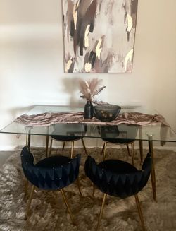 ✨ Modern Glass Dining Set – Excellent Condition ✨