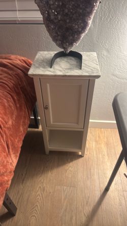 Stylish Bathroom/Bedroom Utility Nook