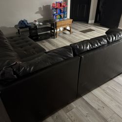 Free Come Pick Up Getting New Ones But Very Comfortable 