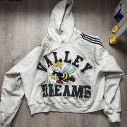 Vale Lives Hoodie