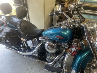 1997 Harley Davidson FLSTC Heritage