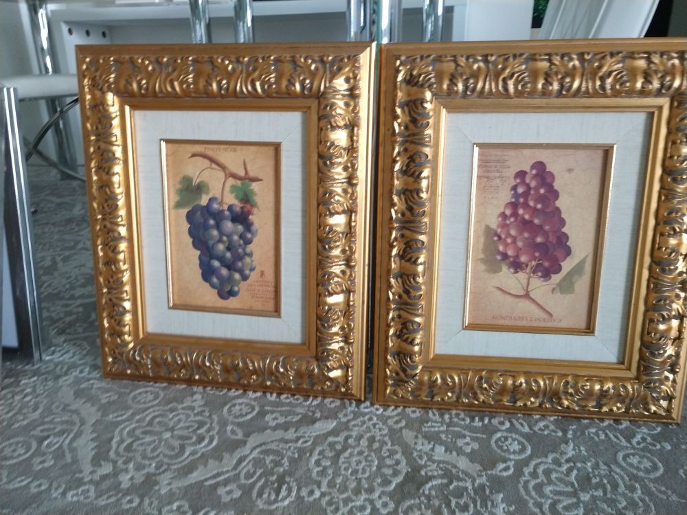 ✔️3-Large Gold frame pictures for your wine cellar