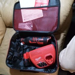 Milwaukee Rotary Tool 