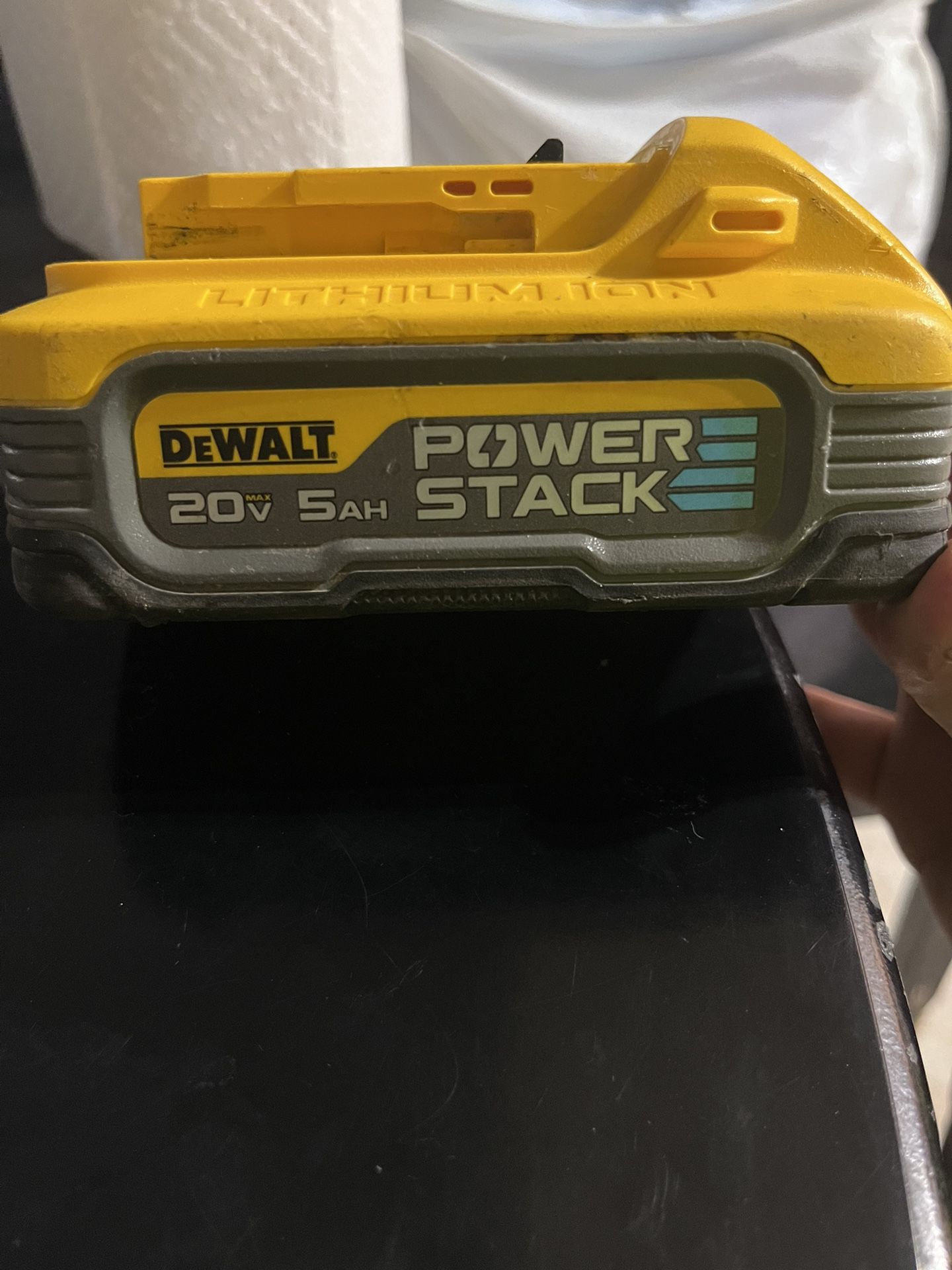 Dewalt Power Stack Battery 20v 5AH 