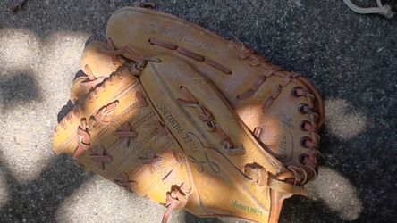 Vintage Baseball Glove