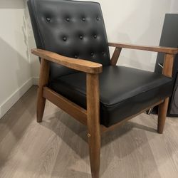 Accent Chair 
