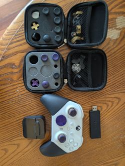 Custom White Xbox Elite Wireless Controller Series 2 + Charging Dock, PC Adapter & 2 Accessory Packs