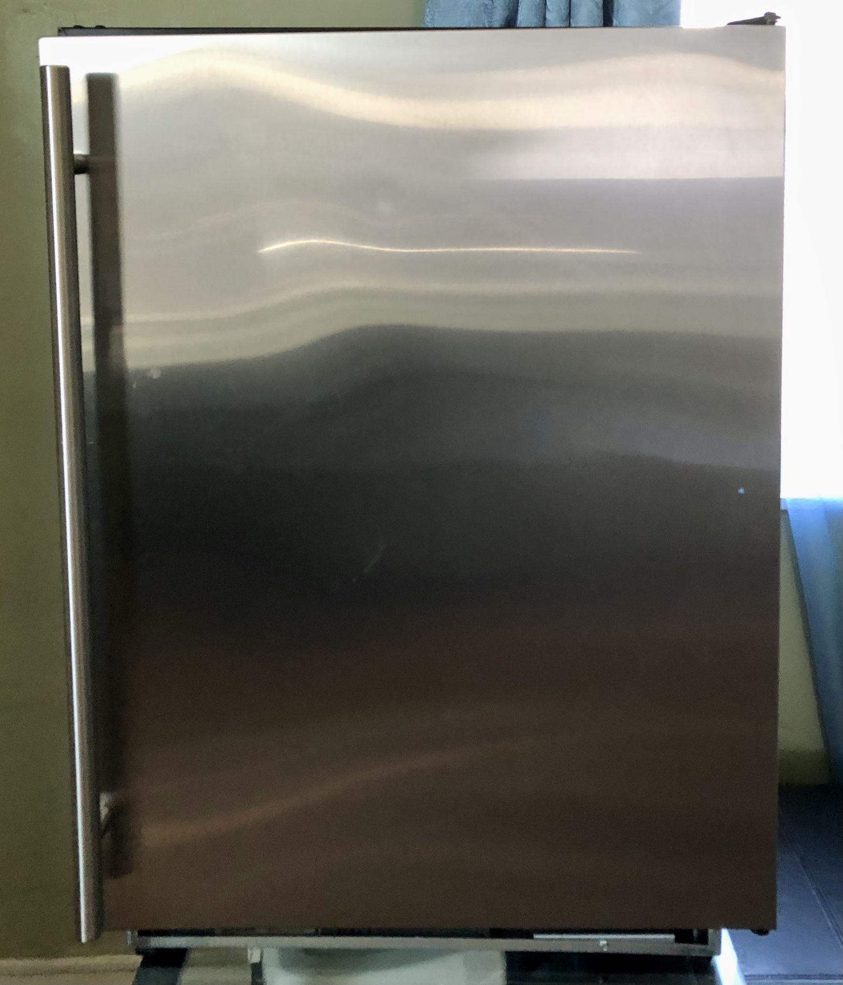 Mini Fridge With A Freezer Inside!
