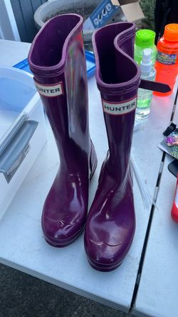 Hunter Tall Rain Boots Purple Gloss, size 3