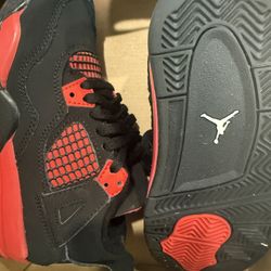 Jordan 4 Red Thunder Size 13C PS Slightly Used 