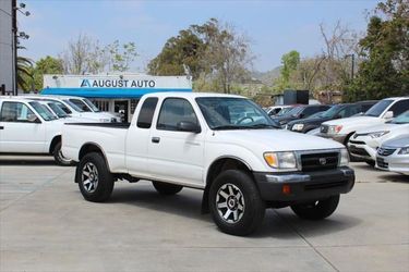 2000 Toyota Tacoma