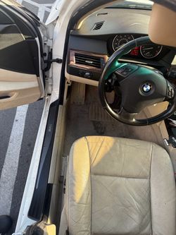 2008 BMW 528i