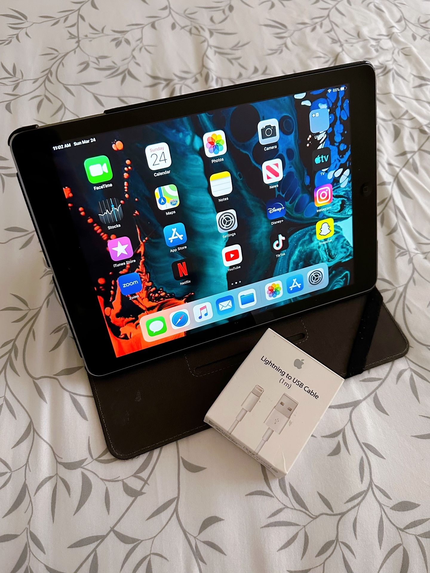 Like New Apple IPad Air Unlocked