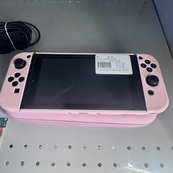 Pink Nintendo Switch 