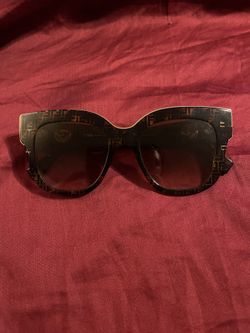 New Authentic Fendi Sunglasses 