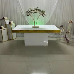 6ft White Elegant Tables