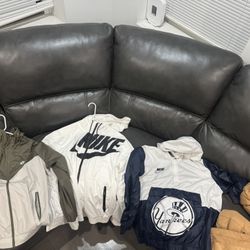 Nike Windbreaker Large