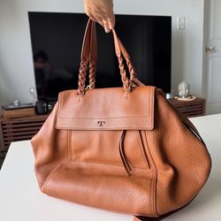 Tory Burch original 100% leather like new