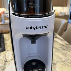 Baby Brezza Formula Pro Formula Pro® Advanced Baby Formula Dispenser