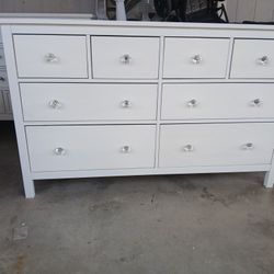 Dresser IKEA Good Condition 