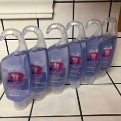 Avon Naturals Body Care Set Of 6