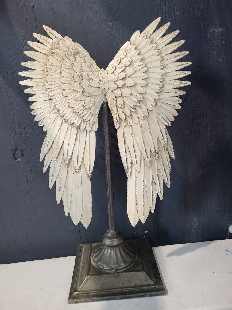 15" Metal Angel Wings Stand Decor