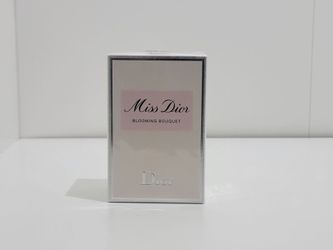 Miss dior blooming bouquet