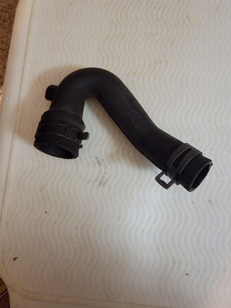 06A133240 06A103493N ROCKER COVER INTAKE PCV BREATHER PIPE HOSE VW VOLKSWAGEN GOLF BORA MK4 BEETLE APK AQY 2.0L NON-TURBO 1