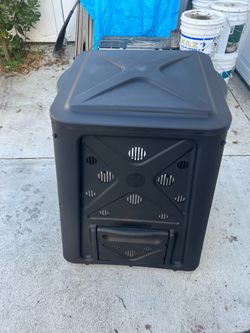 Compost bin