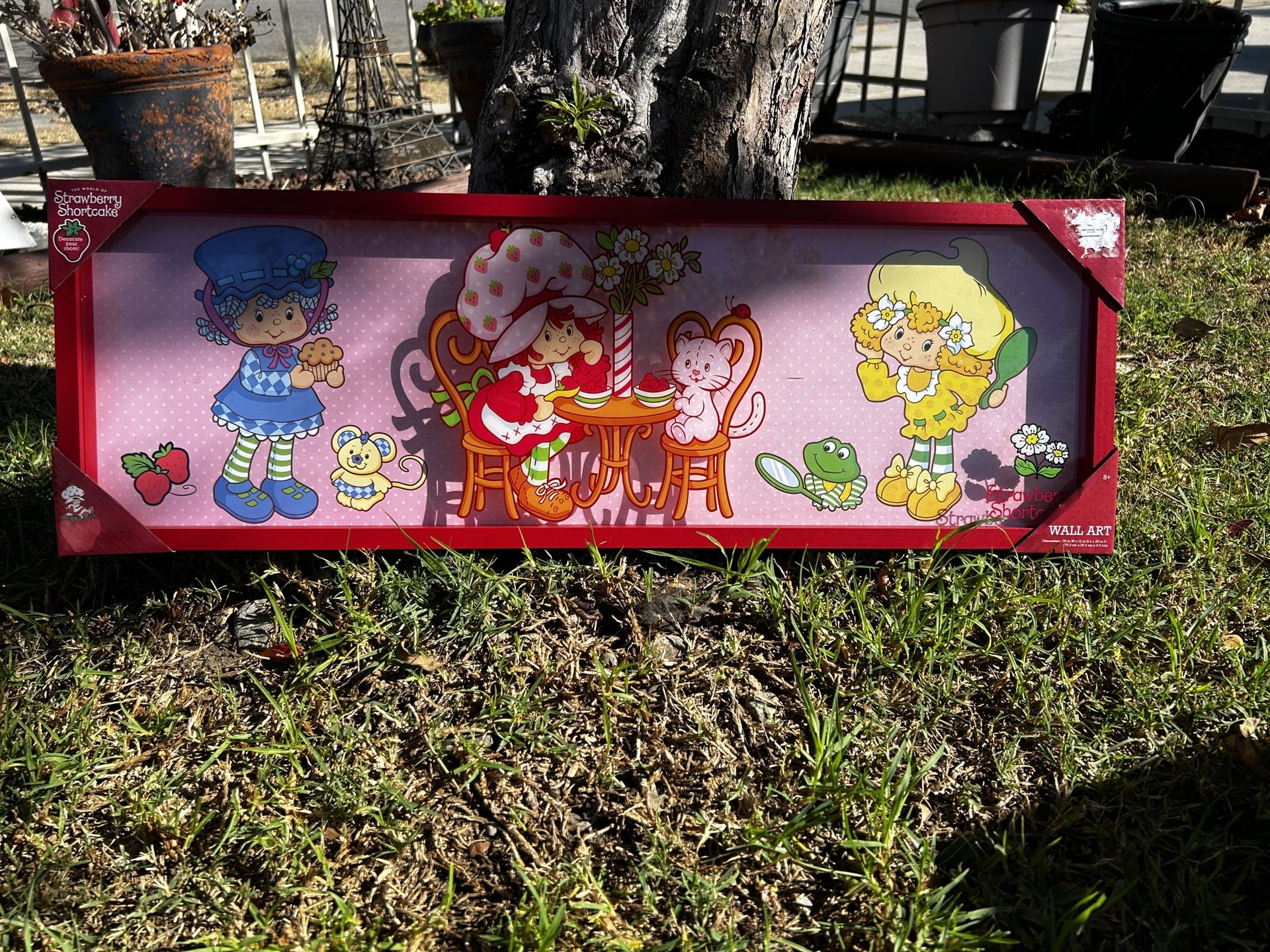 Strawberry Shortcake Wall Art And Dolls