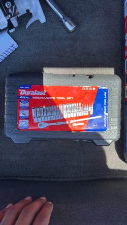 Duralast 45 pc mechanics tool set